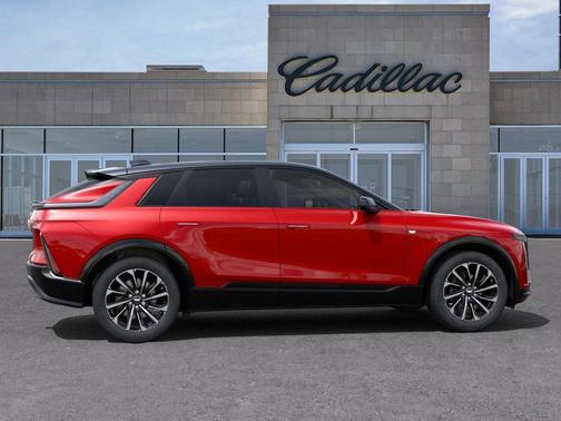 2024 Cadillac LYRIQ Sport