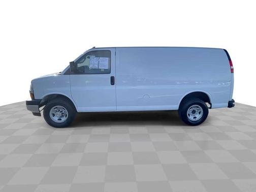 2024 Chevrolet Express 2500 RWD 2500 Regular Wheelbase WT
