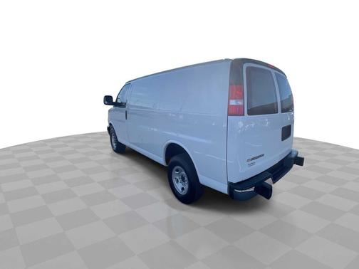 2024 Chevrolet Express 2500 RWD 2500 Regular Wheelbase WT