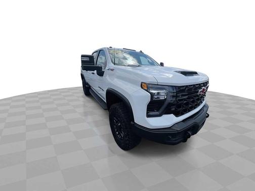 2024 Chevrolet Silverado 2500 4WD Crew Cab Standard Bed ZR2