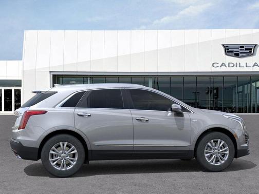 Argent Silver Metallic 2026 Cadillac XT5 Luxury