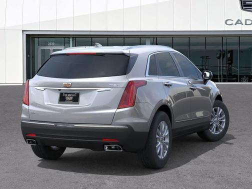 2026 Cadillac XT5 Luxury