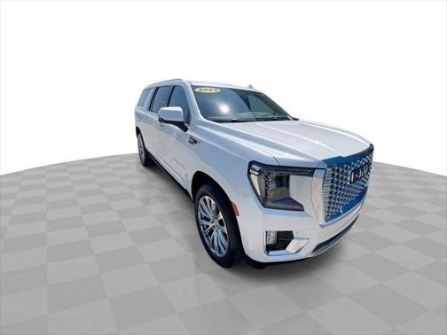 2022 GMC Yukon XL Denali