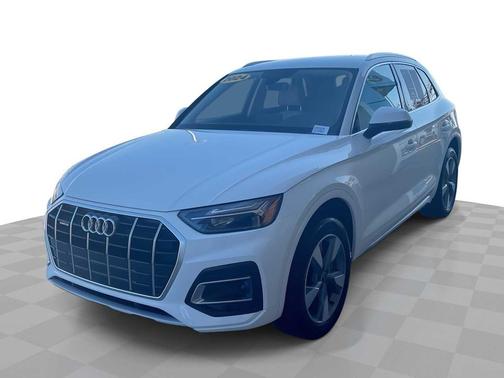 2024 Audi Q5 40 Premium