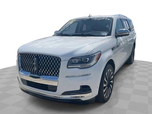 2022 Lincoln Navigator Black Label