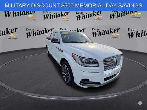 Pristine White Metallic Tri-Coat 2024 Lincoln Navigator Reserve