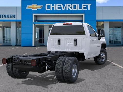 2025 Chevrolet Silverado 3500 WT