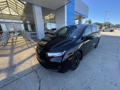 2023 Honda Odyssey Sport