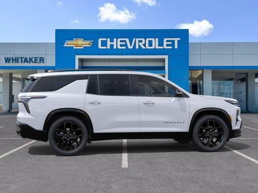 Polar White Tricoat 2026 Chevrolet Traverse RS