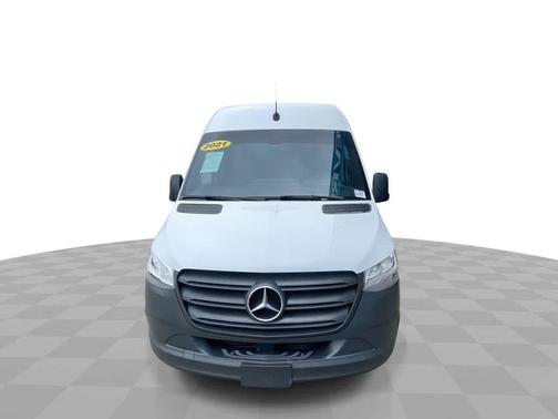 2021 Mercedes-Benz Sprinter 2500 Standard Roof