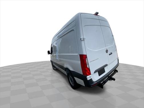 2021 Mercedes-Benz Sprinter 2500 Standard Roof