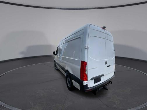 2021 Mercedes-Benz Sprinter 2500 Standard Roof