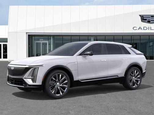 Crystal White Tricoat 2025 Cadillac LYRIQ Luxury