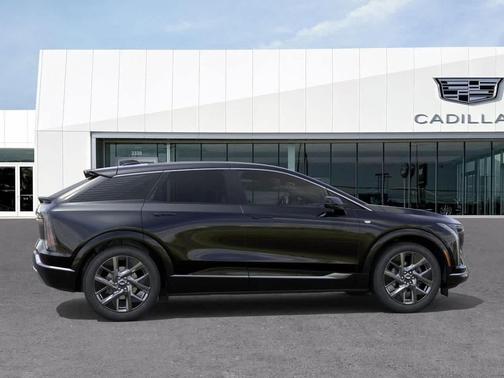 2026 Cadillac OPTIQ Luxury