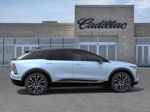 2025 Cadillac OPTIQ Sport 1 AWD