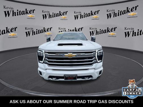 Iridescent Pearl Tricoat 2025 Chevrolet Silverado 2500 High Country