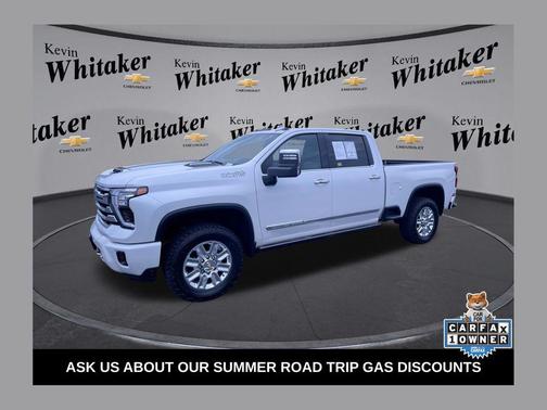Iridescent Pearl Tricoat 2025 Chevrolet Silverado 2500 High Country