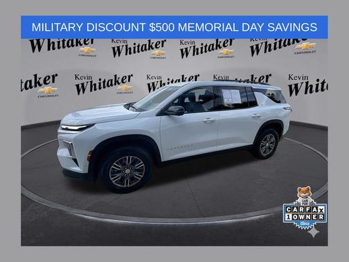 Summit White 2024 Chevrolet Traverse LT