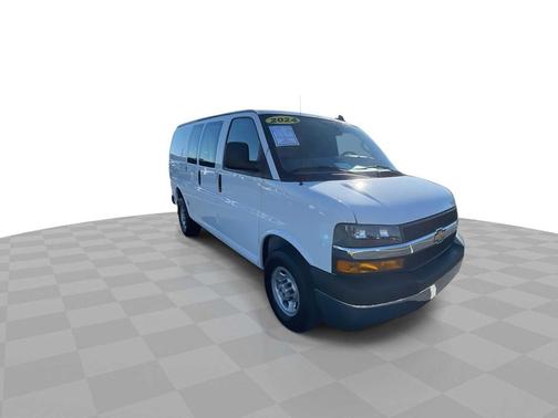 2024 Chevrolet Express 2500 RWD 2500 Regular Wheelbase WT