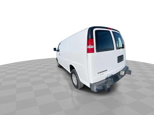 2024 Chevrolet Express 2500 RWD 2500 Regular Wheelbase WT