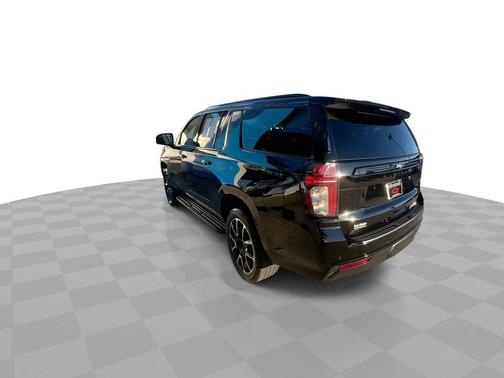 2024 Chevrolet Suburban RST