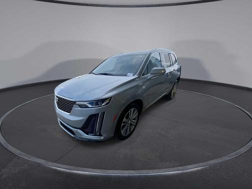 2025 Cadillac XT6 Premium Luxury FWD