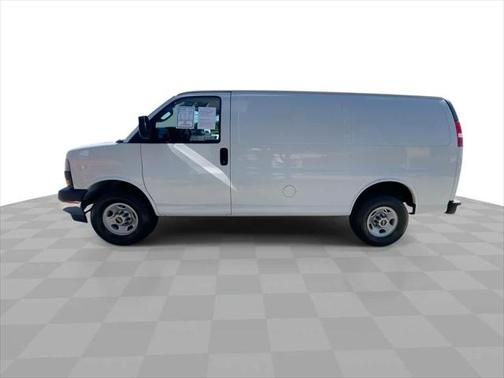 2023 GMC Savana 2500 Work Van