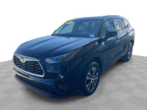 2023 Toyota Highlander Platinum