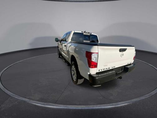 2023 Nissan Titan XD SV
