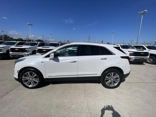 2024 Cadillac XT5 Premium Luxury