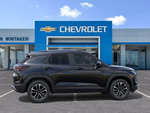 Mosaic Black Metallic 2026 Chevrolet Trailblazer LT