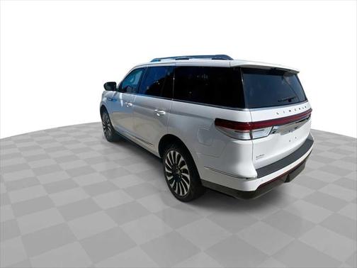 2023 Lincoln Navigator Black Label