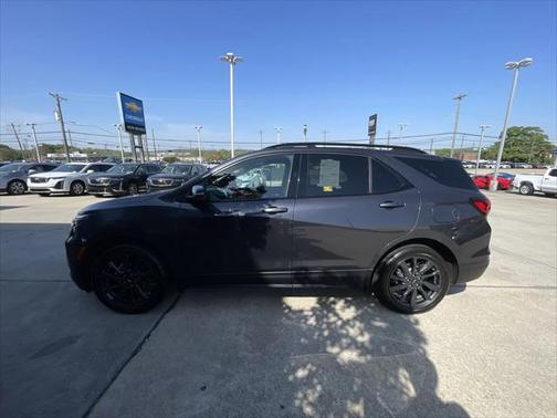 2022 Chevrolet Equinox FWD RS