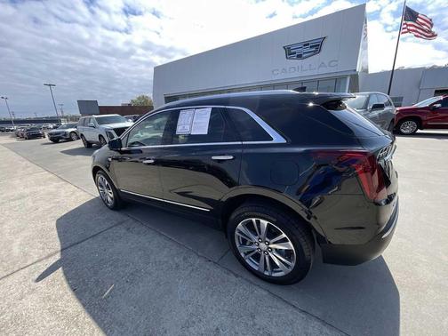 Stellar Black Metallic 2025 Cadillac XT5 Premium Luxury