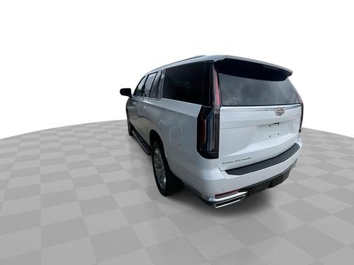 2022 Cadillac Escalade ESV Premium Luxury