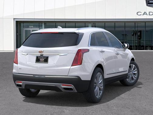 Crystal White Tricoat 2026 Cadillac XT5 Premium Luxury