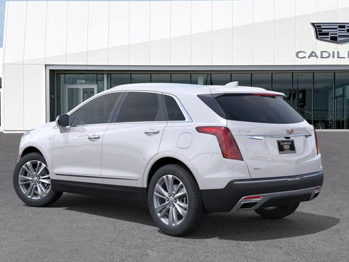 Crystal White Tricoat 2026 Cadillac XT5 Premium Luxury