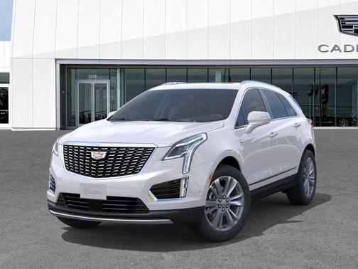 Crystal White Tricoat 2026 Cadillac XT5 Premium Luxury