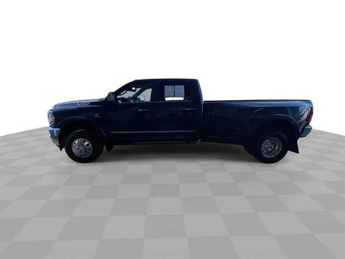 2022 RAM 3500 Limited Crew Cab 4x4 8' Box