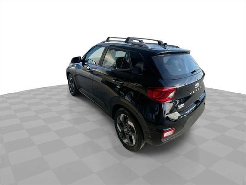 2021 Hyundai VENUE SEL