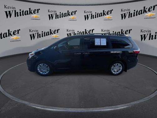 2016 Toyota Sienna XLE