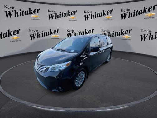 2016 Toyota Sienna XLE