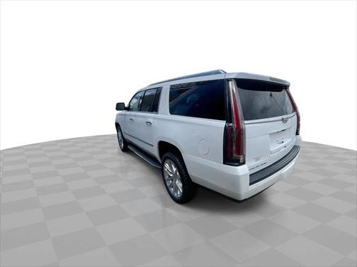 2019 Cadillac Escalade ESV Luxury