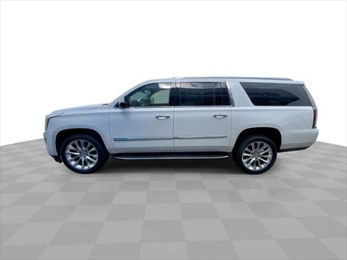 2019 Cadillac Escalade ESV Luxury