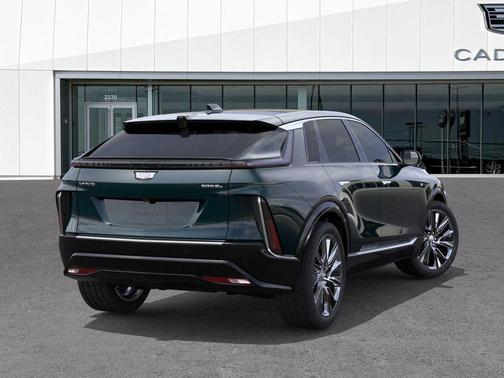Emerald 2026 Cadillac LYRIQ Signature Luxury