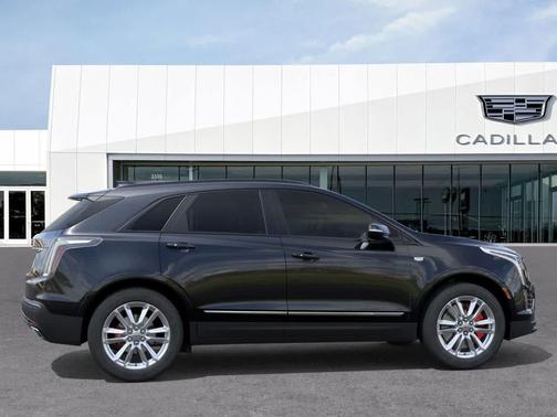 2025 Cadillac XT5 Sport