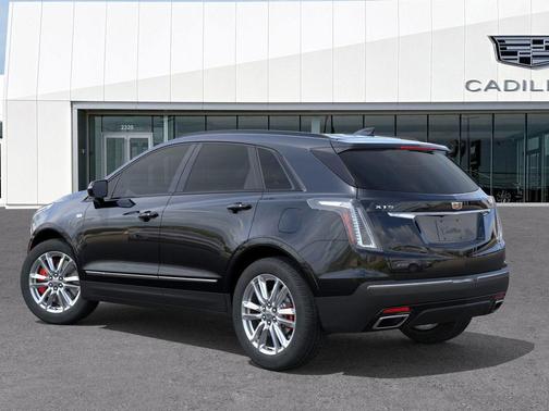 2025 Cadillac XT5 Sport
