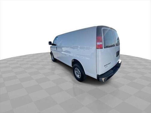 2023 GMC Savana 2500 Work Van