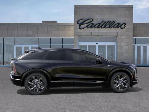 2025 Cadillac OPTIQ Luxury 2 AWD