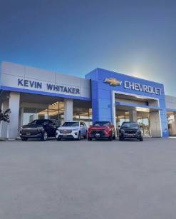 Summit White 2026 Chevrolet Traverse LT